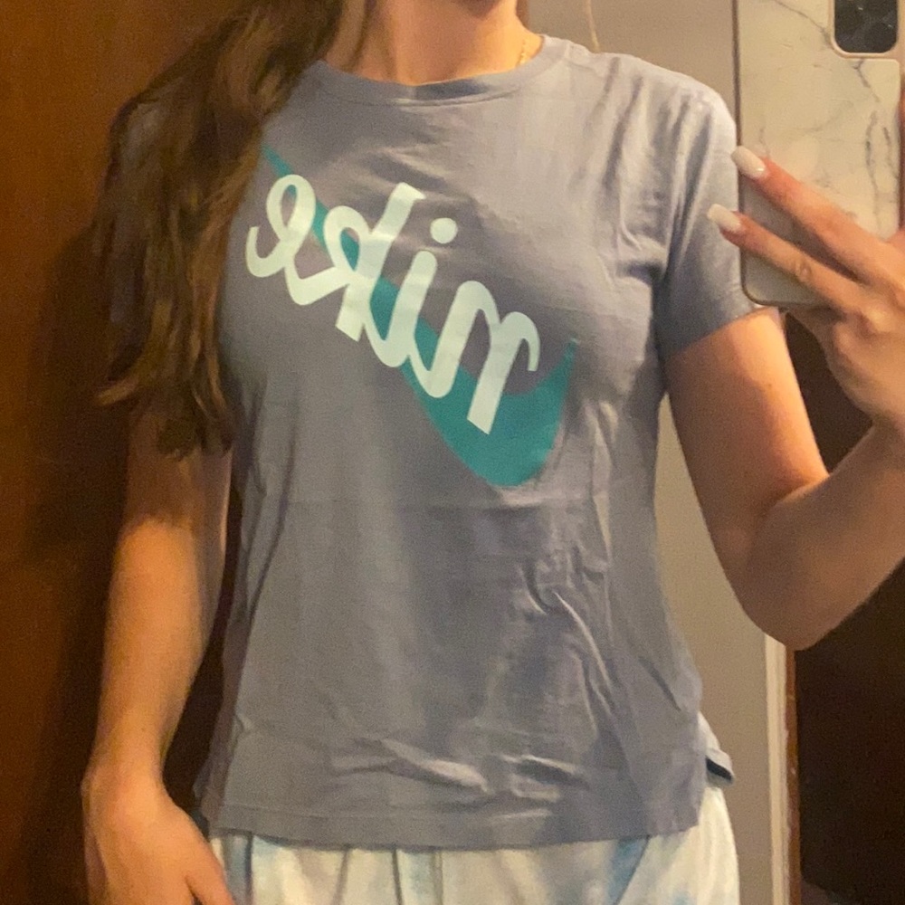 nike top
